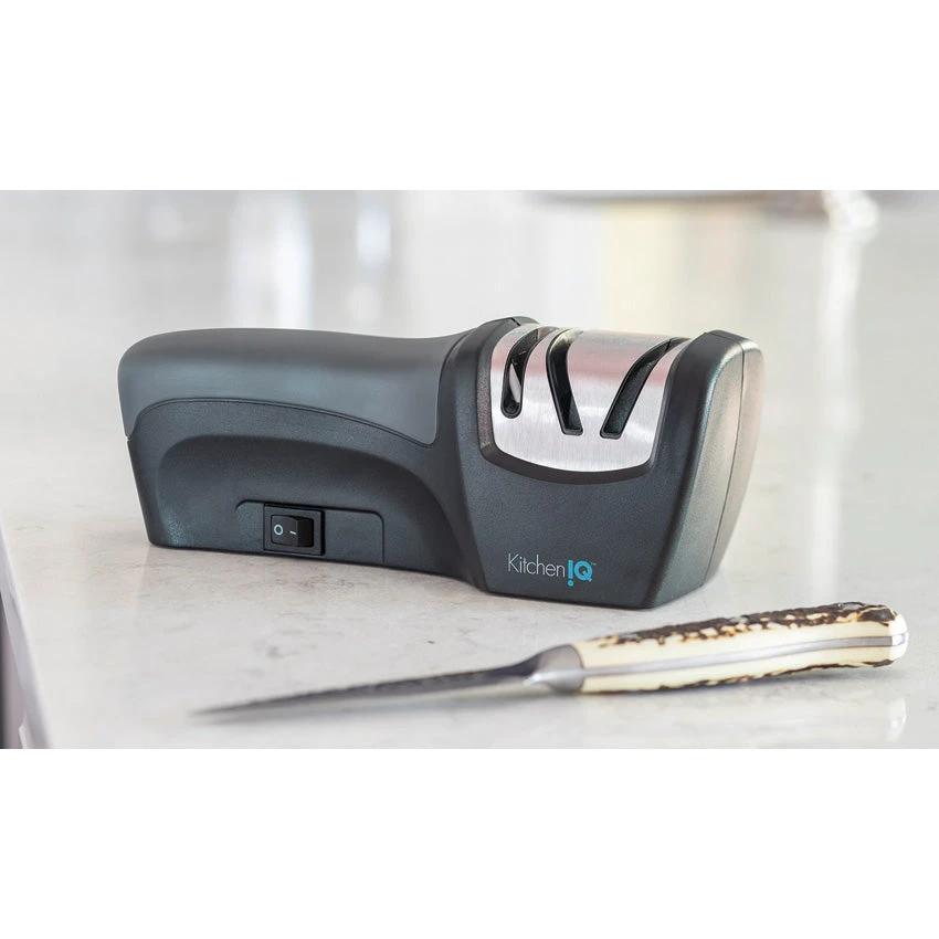 Smith's Sharpeners Electric Knife Sharpener 50029 by Smith's Sharpeners