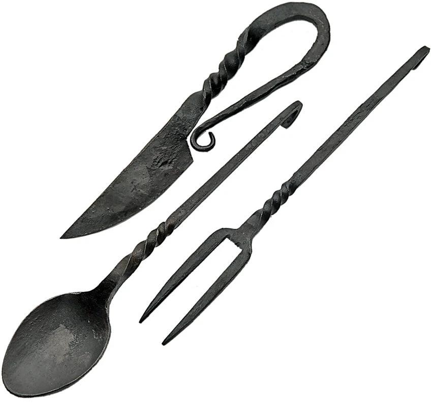 Pakistan Medieval Round Feasting Set HS-7885 by Pakistan