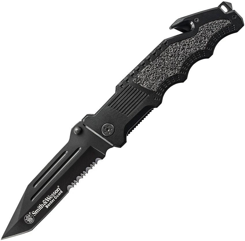 Smith & Wesson Border Guard Linerlock Knife With Tanto Blade And Glass Breaker For Tactical Professionals by Smith & Wesson