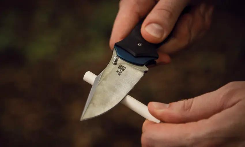 Al Mar B-21 Linerlock Knife With D2 Satin Clip Point Blade 5.13 Inch Closed Black Blue G10 Handle EDC Tactical by Al Mar