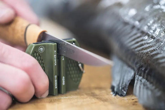 Brusletto Knife Sharpener BO10124 Portable Pocket Tool With Durable Carbide And Ceramic Rods For Outdoor Enthusiasts by Brusletto