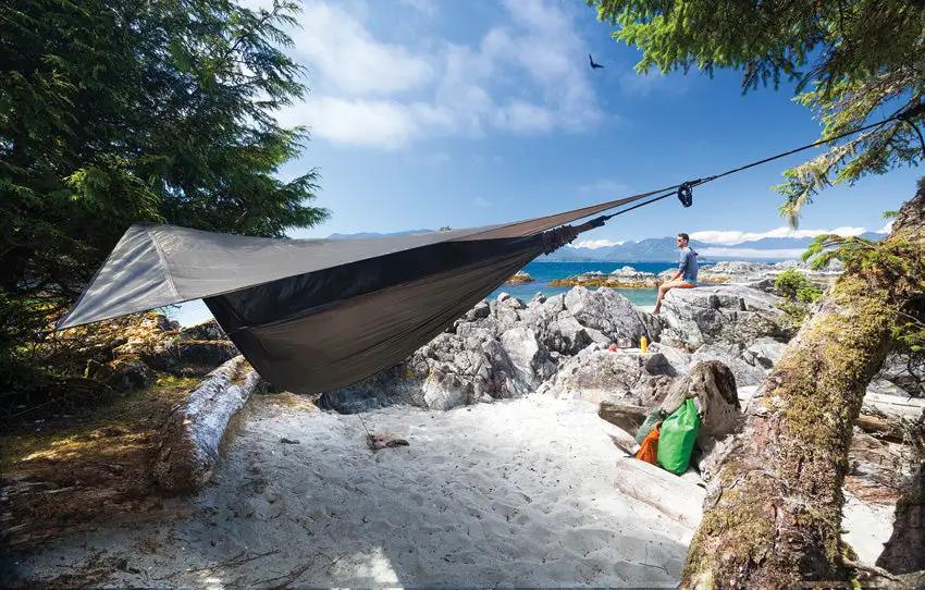 Hennessy Hammock Explorer Deluxe Zip Hammock M36 - Ultra Comfortable 300 Pound Weight Capacity And Rain Fly Included by Hennessy Hammock