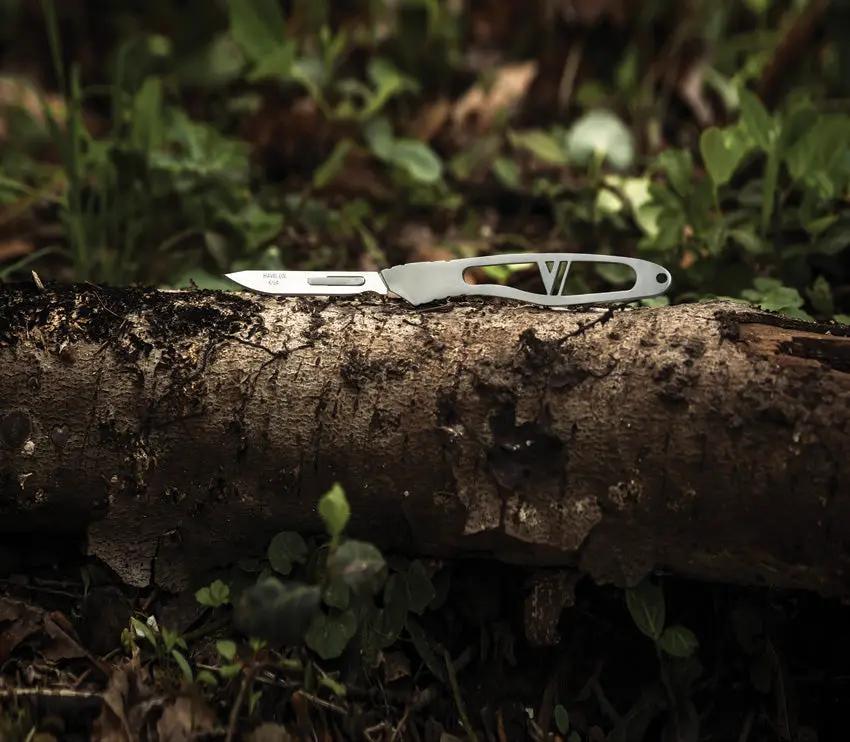 Havalon Piranta Echo XTC-ECHO Knife - Six Interchangeable Blades And Skeletonized Stainless Handle by Havalon