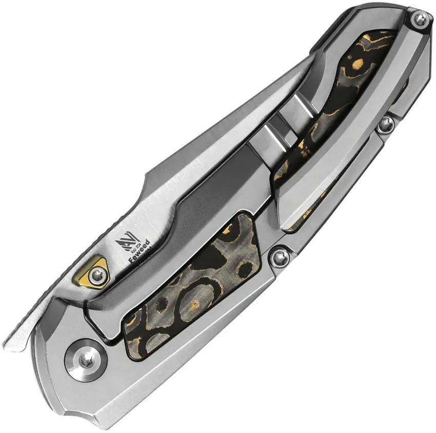 Kizer Feweed Framelock Knife With Harpoon Style Satin Blade And Gold Camouflage Carbon Fiber Inlay For EDC Enthusiasts by Kizer Cutlery