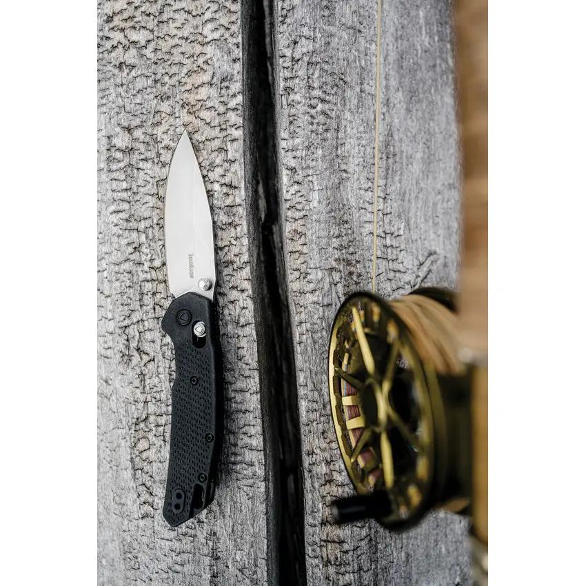 Kershaw Heist DuraLock Black 2037 EDC Knife With D2 Blade Thumb Stud Lanyard Hole And Pocket Clip by Kershaw