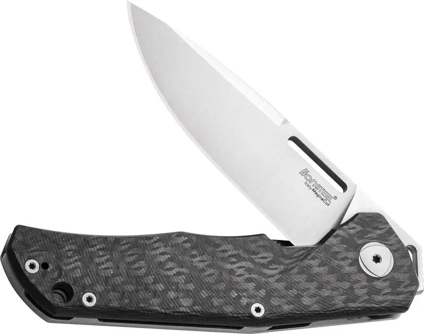 LionSTEEL Q4TTRO Framelock CF Premium MagnaCut Knife For EDC Enthusiasts With Carbon Fiber Handle And Titanium Back by LionSTEEL