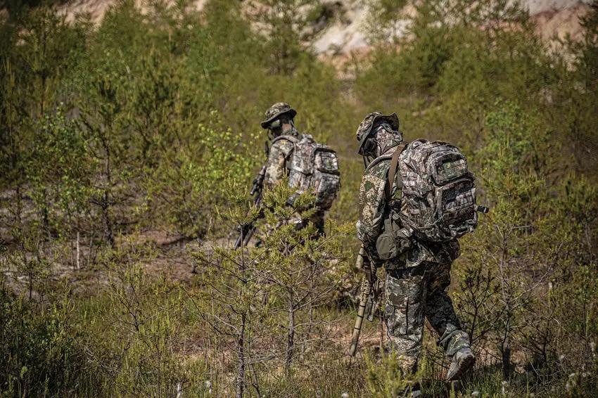 Mil-Tec Assault Backpack Large - 36L Tactical Pack With Hydration Sleeve And Multiple Pockets by Mil-Tec