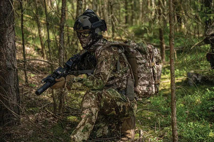 Mil-Tec Assault Backpack Large - 36L Capacity Hydropack Compatible With Multiple Pockets In WASP I Z2 Camouflage by Mil-Tec