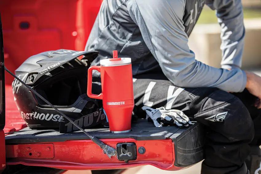 Mammoth Ascent Tumbler 40oz Red - Double Walled Vacuum Insulation Keeps Beverages Hot 12H Or Cold 36H by Mammoth