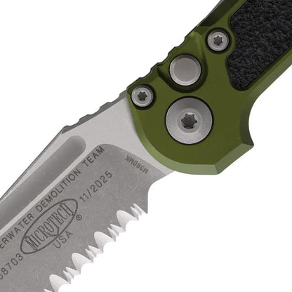 Microtech Auto LUDT Gen III Tactical Knife Automatic Opening, 4.5in Closed, Apocalyptic M390 Blade, Partially Serrated by Microtech