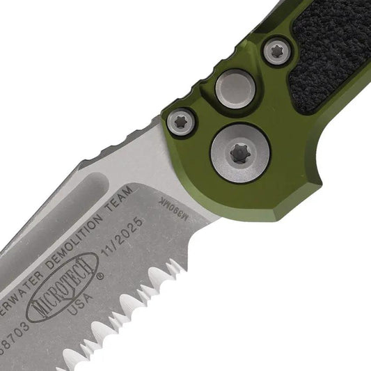 Microtech Auto LUDT Gen III Tactical Knife Automatic Opening, 4.5in Closed, Apocalyptic M390 Blade, Partially Serrated by Microtech