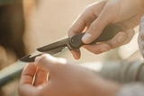 Outdoor Edge Razor VX3 Linerlock Assisted Opening Knife - 4 Replaceable Blades For Outdoorsmen by Outdoor Edge