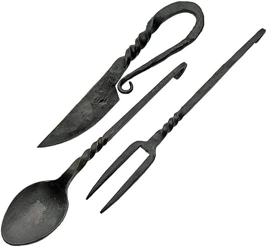 Pakistan Medieval Round Feasting Set HS-7885 by Pakistan