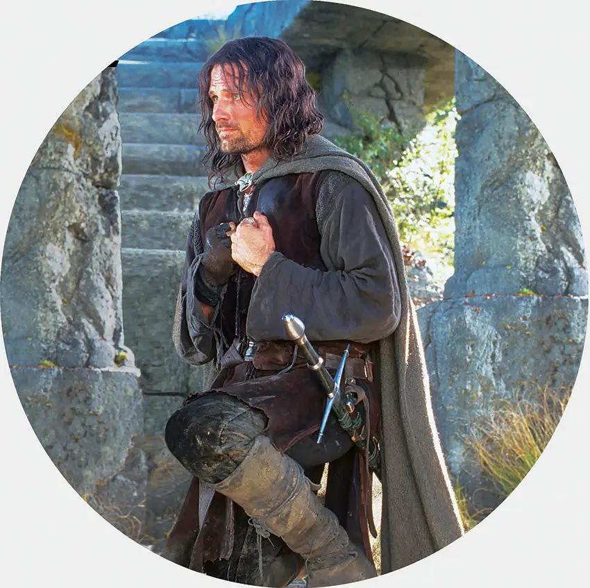 United Cutlery Sword Of Strider UC1366 Scabbard - Display Ready Fit For Aragorn Fans And Collectors by United Cutlery