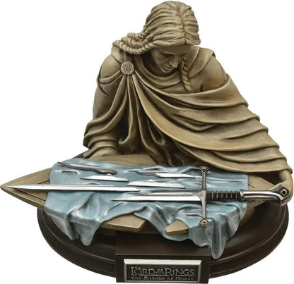 United Cutlery Shards Of Narsil Statue One Fifth Scale Hand Painted Elven Princess With Shield Collectible by United Cutlery