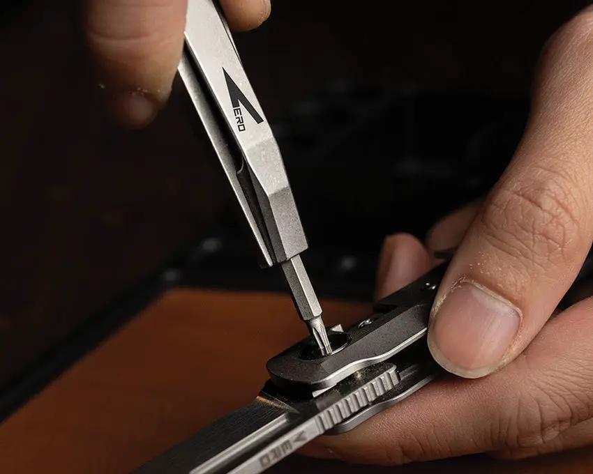 Vero Engineering Fulcrum Full Pocket Tool - Titanium Construction With Four 4mm WIHA Bits And Pry Bar by Vero Engineering