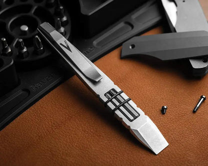 Vero Engineering Fulcrum Full Pocket Tool - Titanium Construction With Four 4mm WIHA Bits And Pry Bar by Vero Engineering