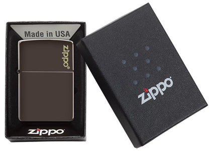 Zippo Classic Brown Logo Lighter – Chestnut Finish