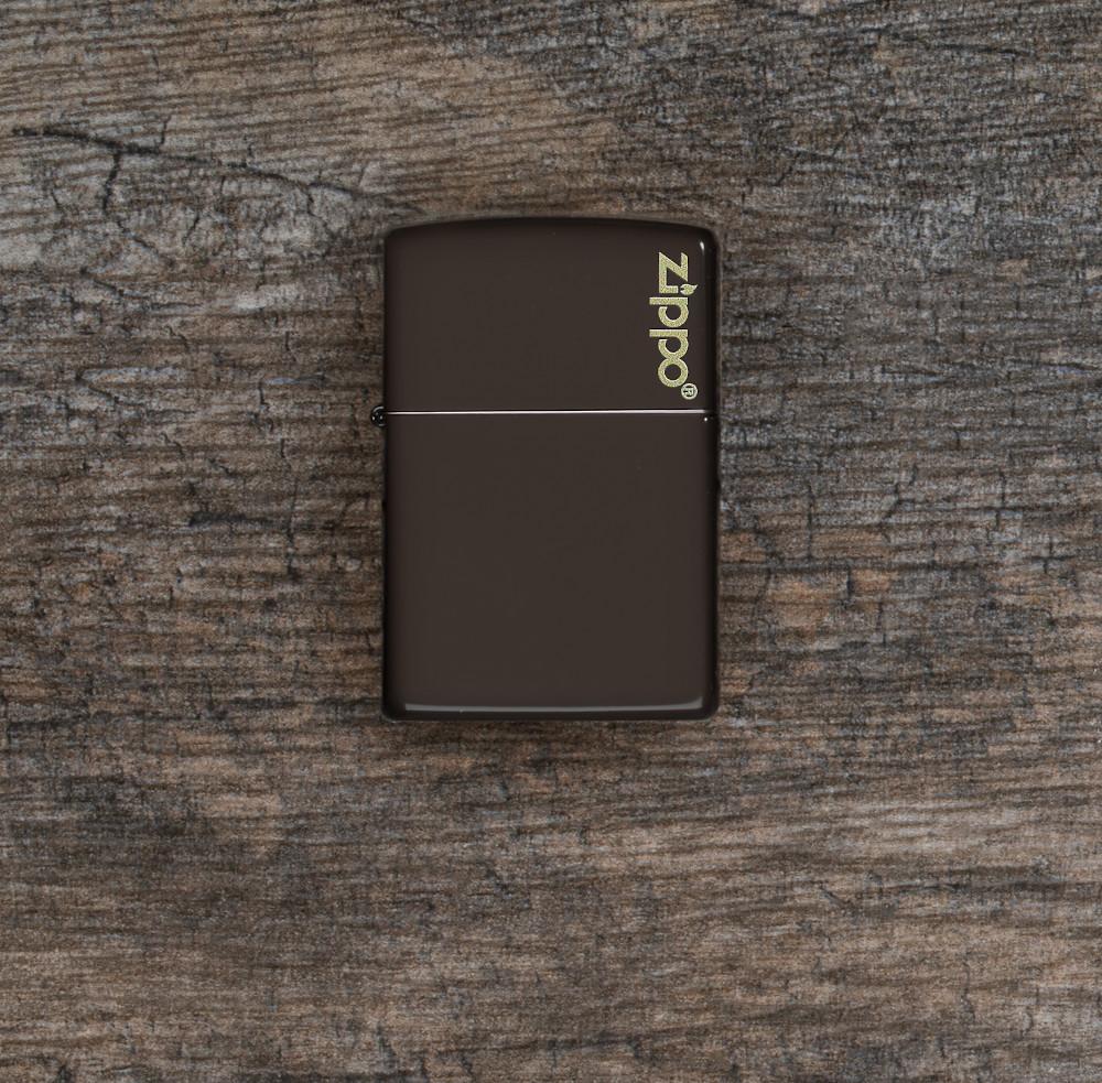 Zippo Classic Brown Logo Lighter – Chestnut Finish
