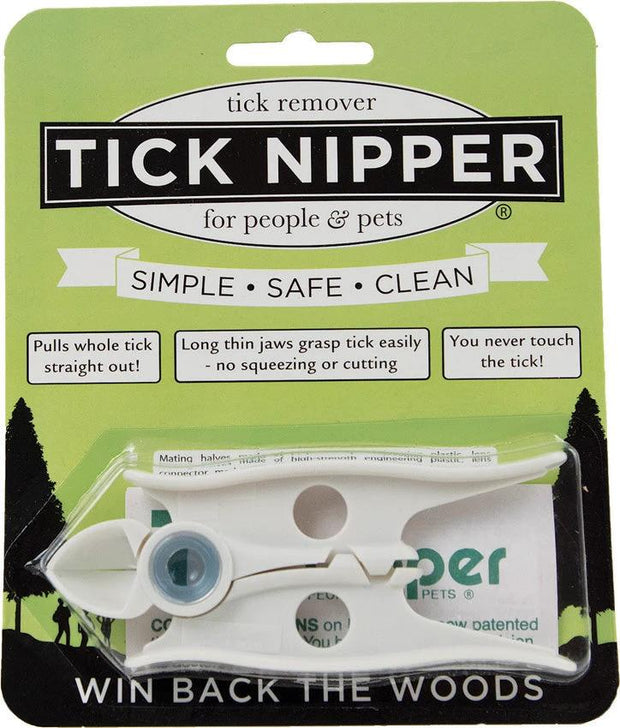 Adventure Medical Tick Nipper Precision Tick Removal Tool With Wide Jaws Safe Grip And 20x Lens For Hikers by Adventure Medical