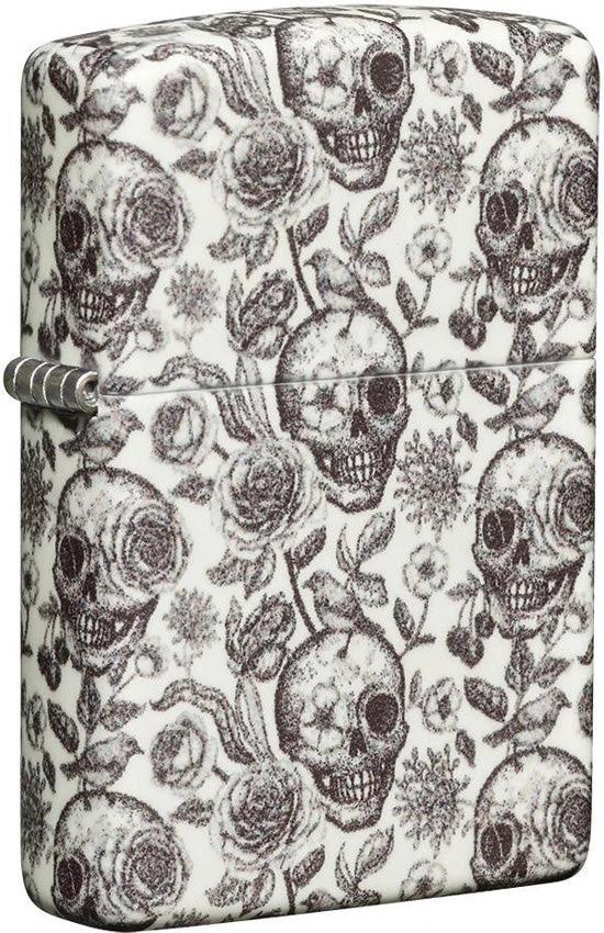 Zippo Skull Design Lighter 49458 by Zippo